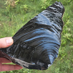 Schwarzer Obsidian