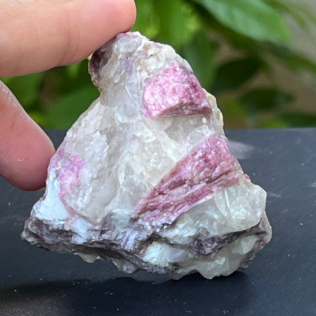 Turmalina roz bruta m5, pietre semipretioase - druzy.ro 4 