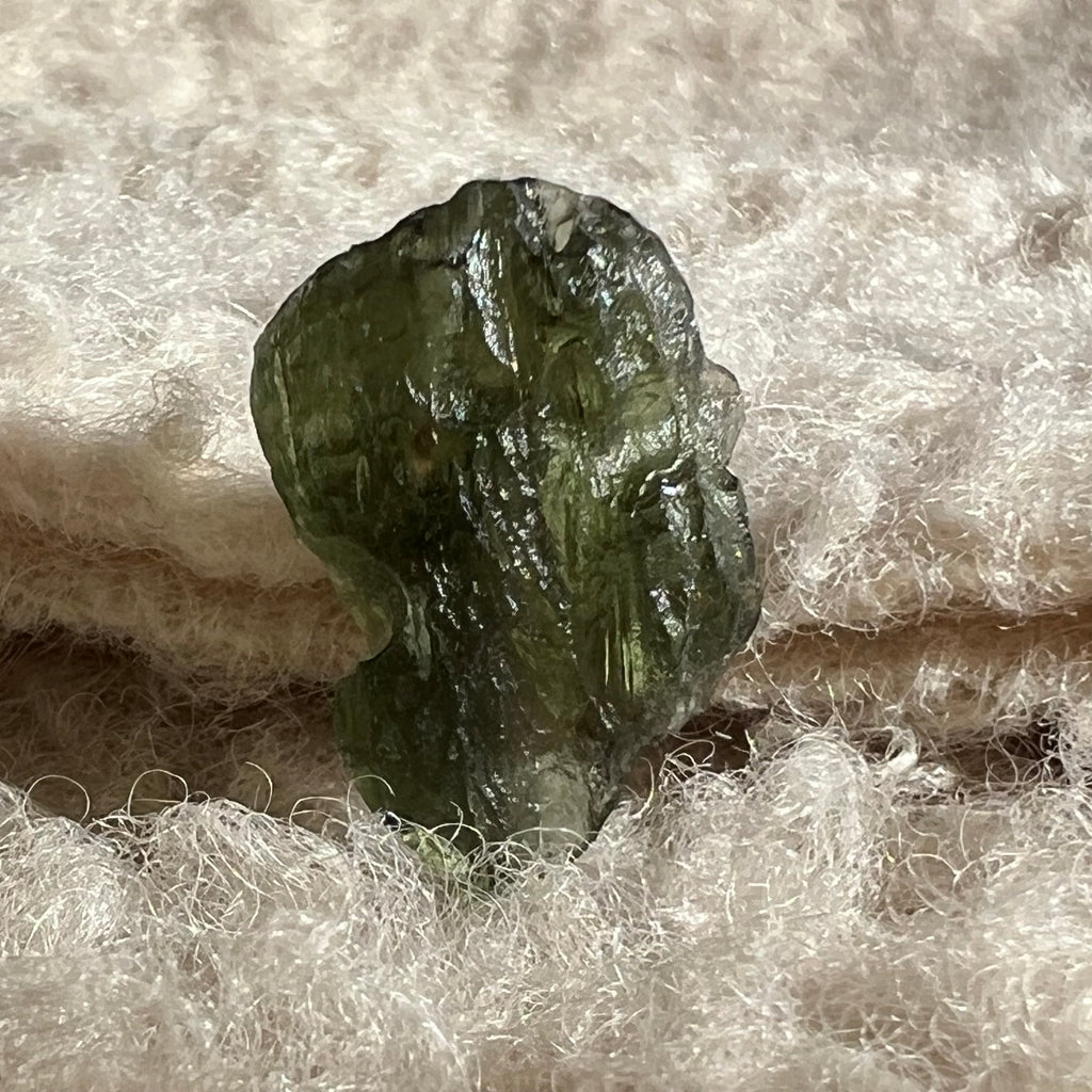 Moldavit 2.1 grame piatra bruta model 15, druzy.ro, cristale 2