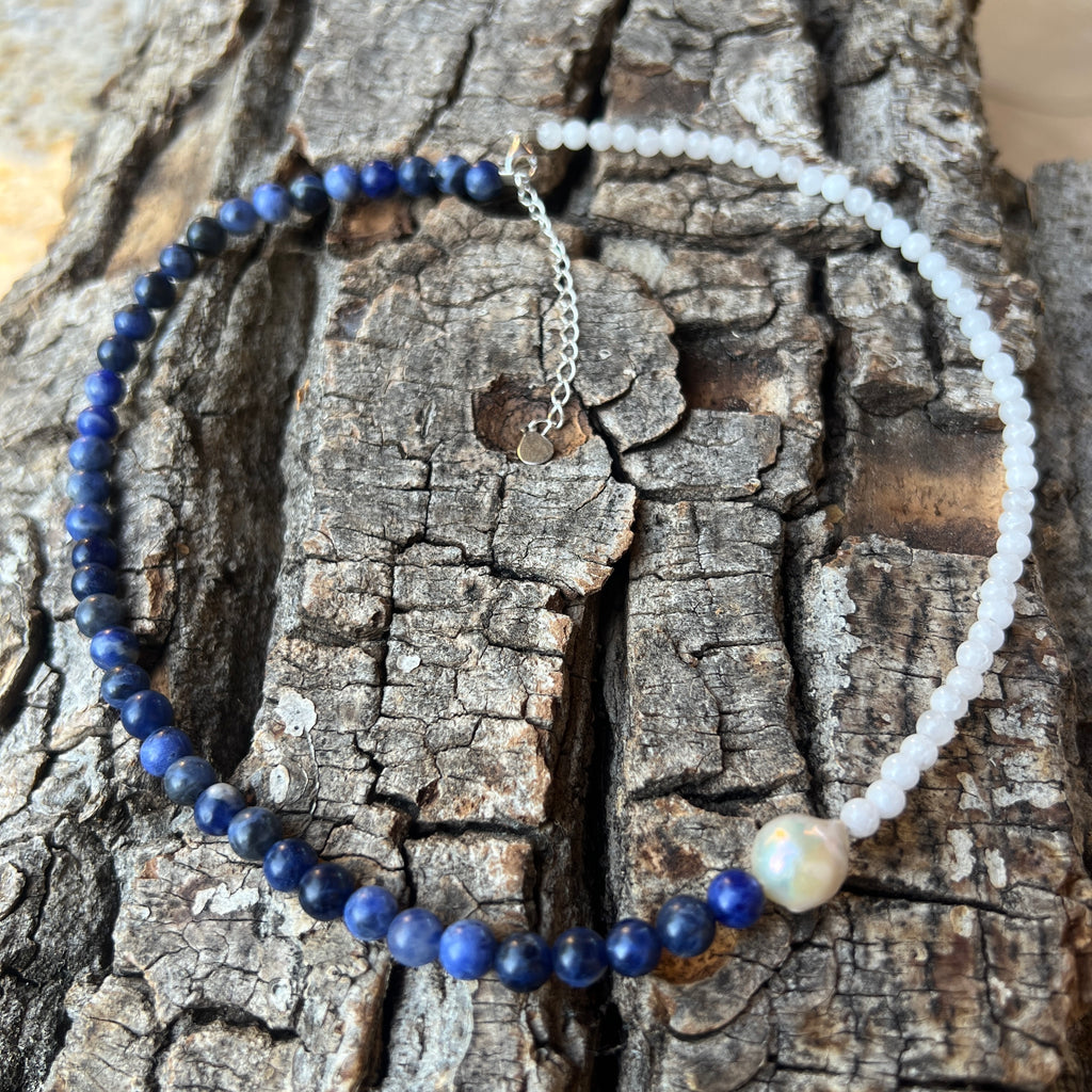 Colier sodalit si jad Quiet Connection#73, pietre semipretioase - druzy.ro 2 