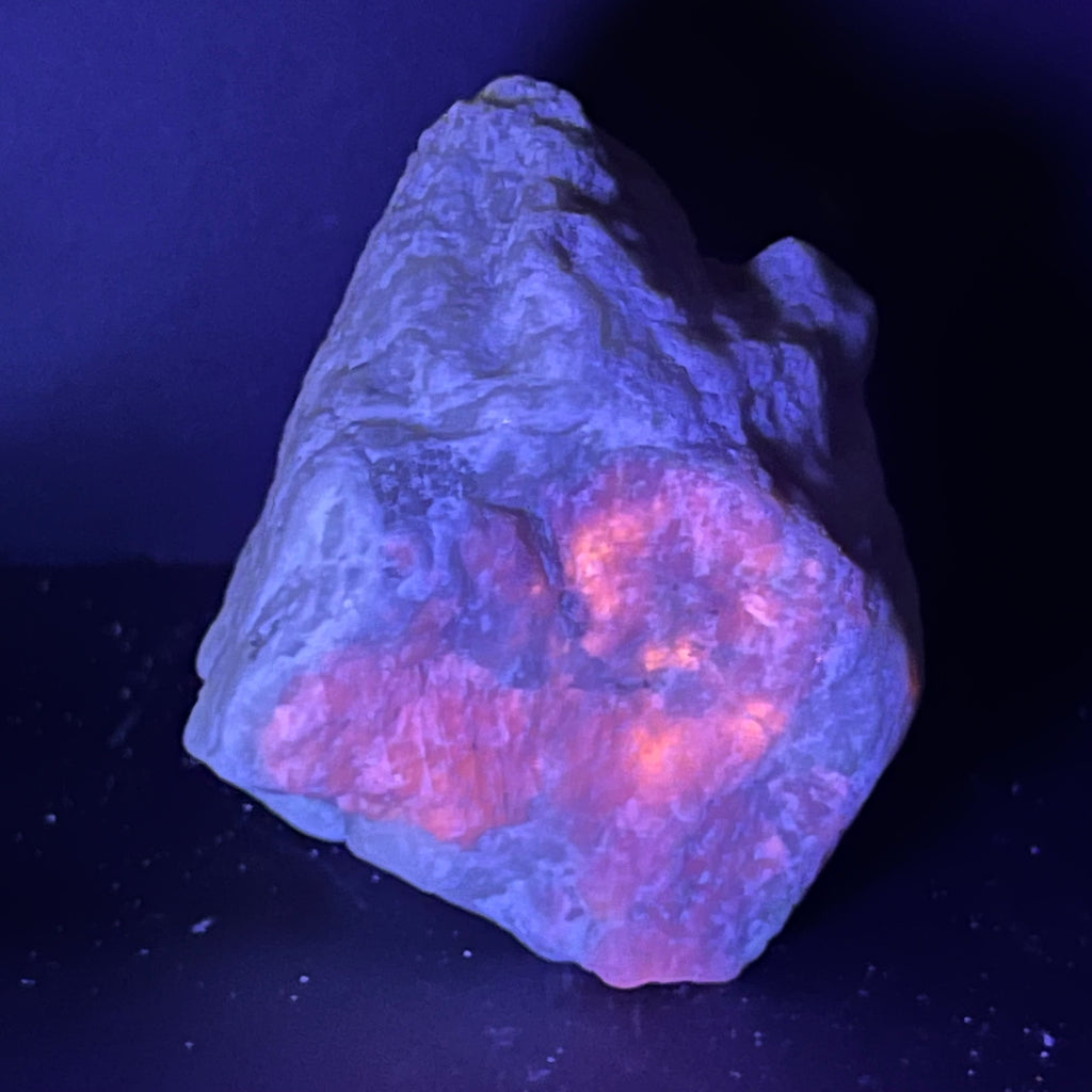 Hackmanit mov Uv reactive piatra bruta m9, druzy.ro, pietre semipretioase 2