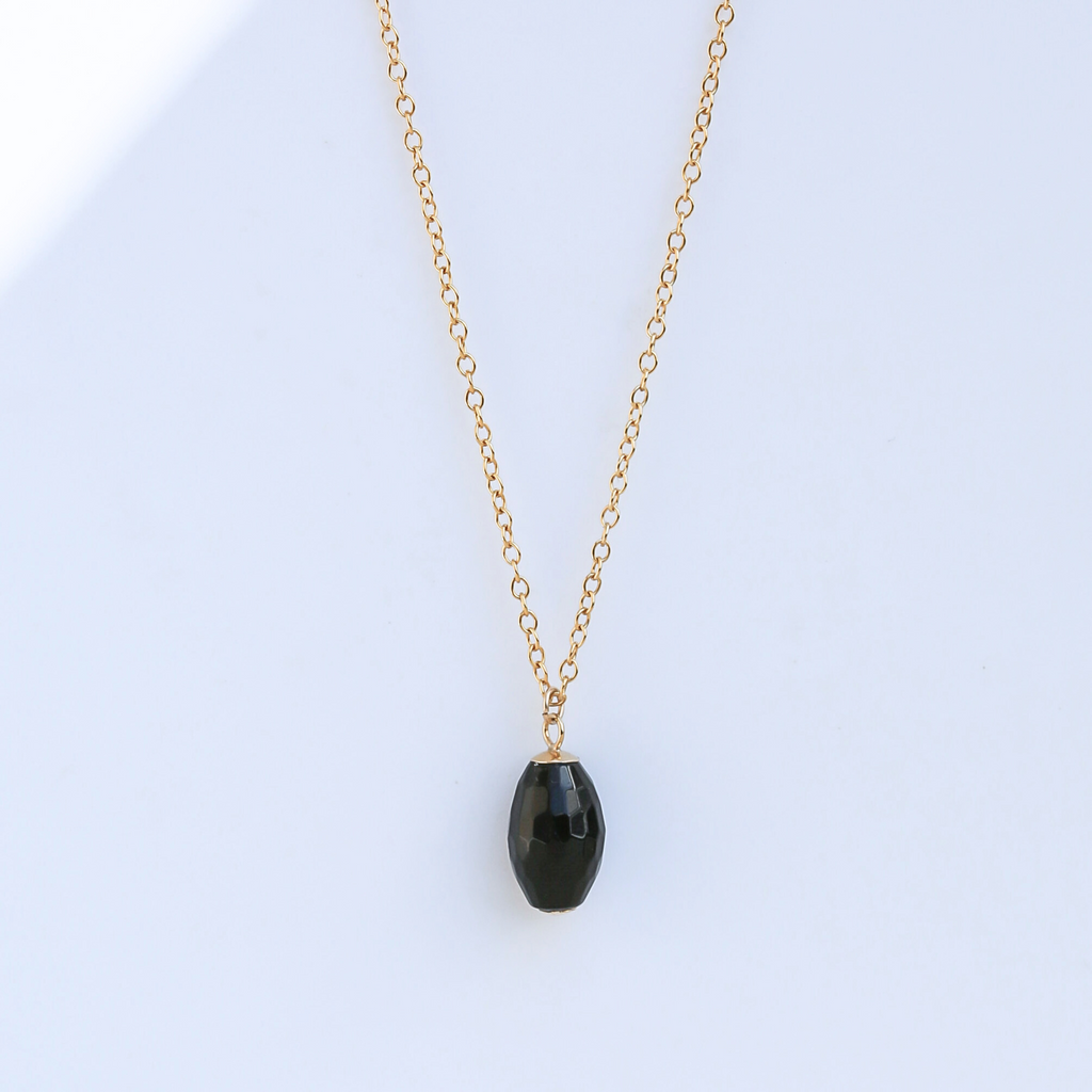 Colier onix fatetat, aur filat - Whisper of Strength #1, pietre semipretioase - druzy.ro 3 