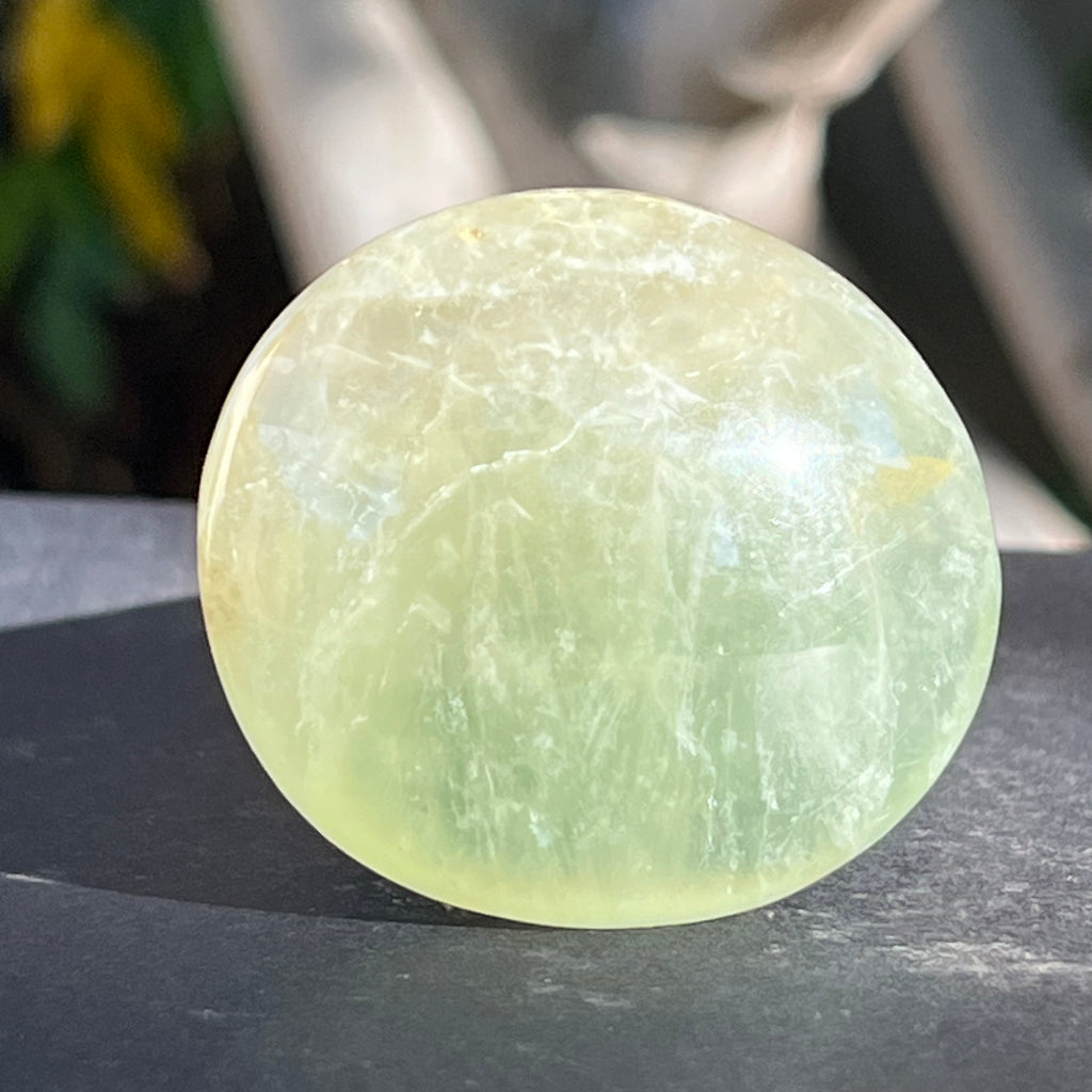 Palmstone fluorit verde model 5, din Madagascar, druzy.ro, cristale 1