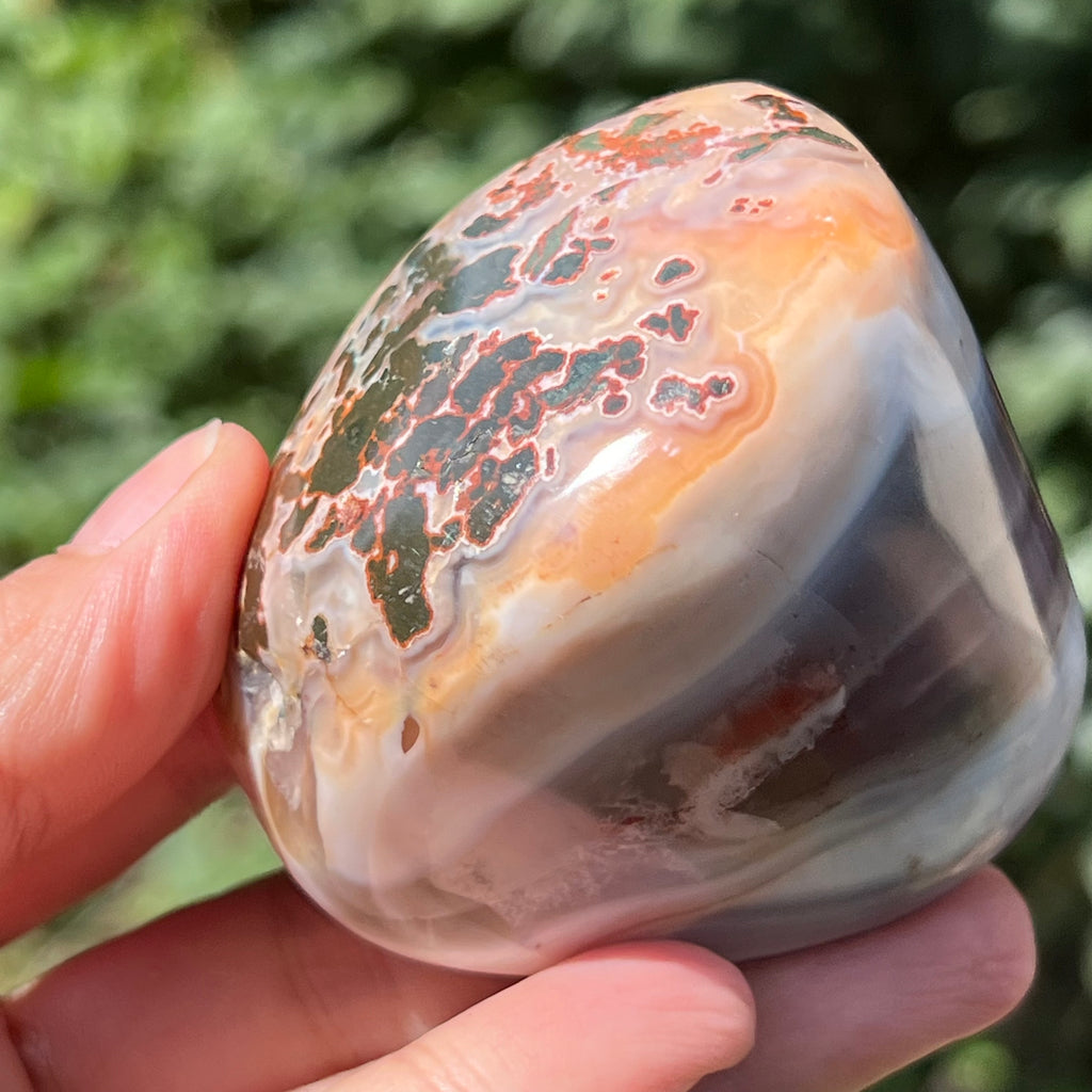 Agat de Botswana palm stone m8, druzy.ro, cristale 3