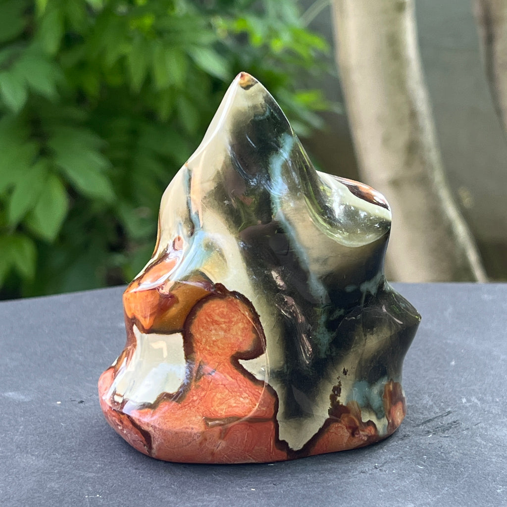Sculptura jasp policrom forma flacara | Model 3, pietre semipretioase - druzy.ro 4 