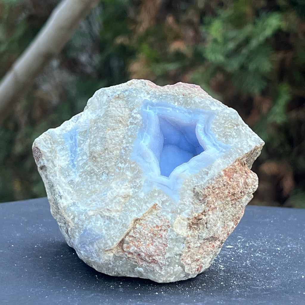 Calcedonie albastra /blue lace/ agat albastru piatra bruta m13, druzy.ro, cristale 1