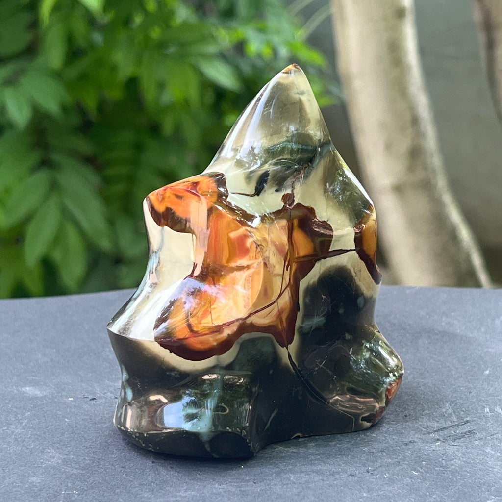 Sculptura jasp policrom forma flacara | Model 3, pietre semipretioase - druzy.ro 3 