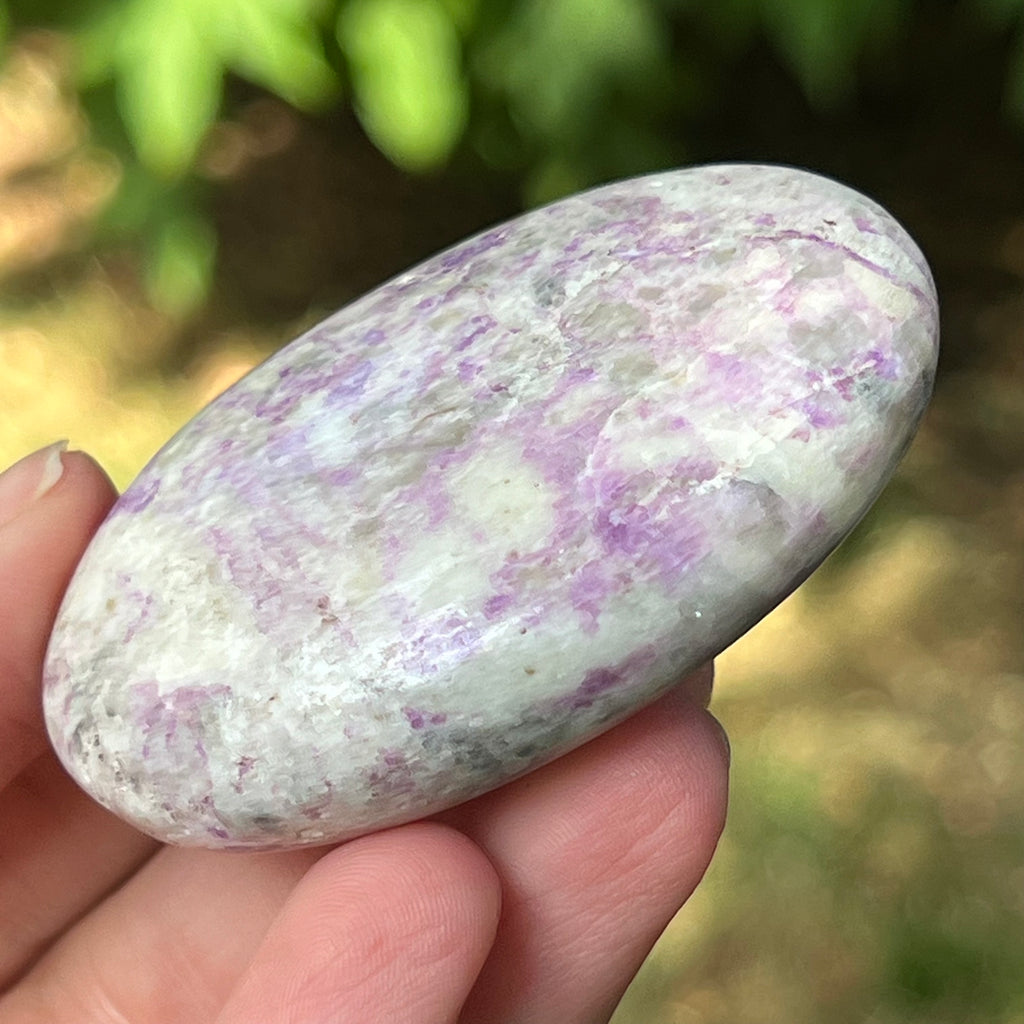 Hackmanit mov Uv reactive palmstone m12, druzy.ro, pietre semipretioase 6