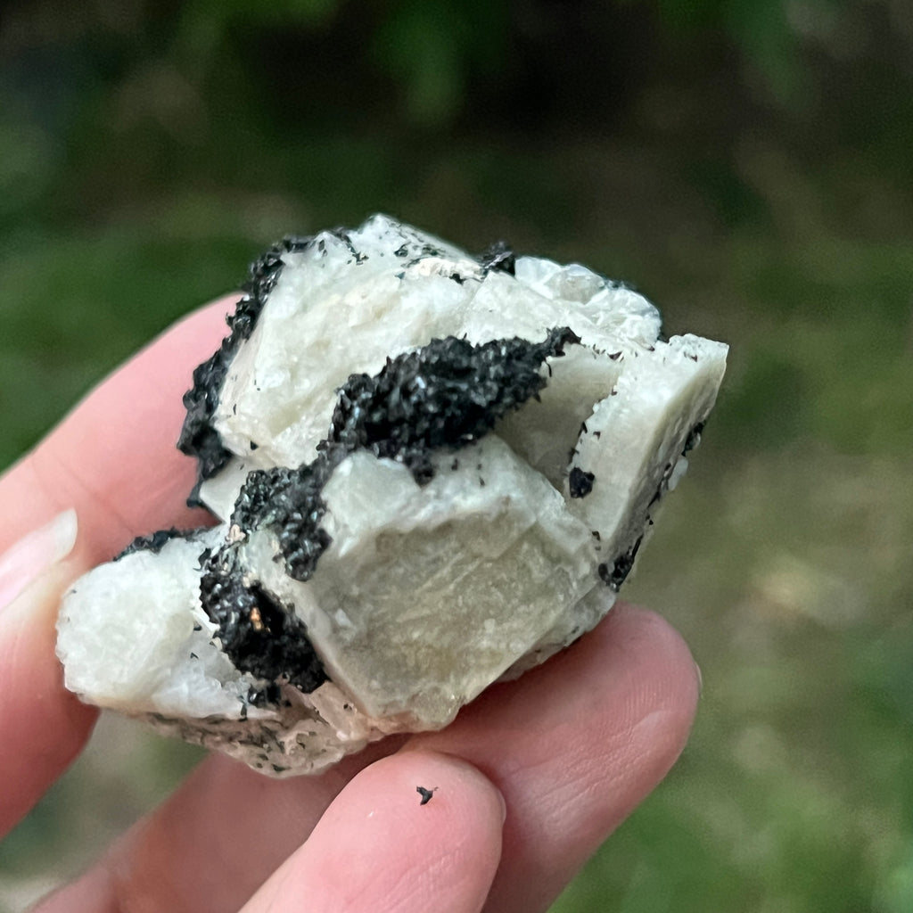 Cluster egirin mini cuart fumuriu/negru Zomba m13, pietre semipretioase - druzy.ro 5 