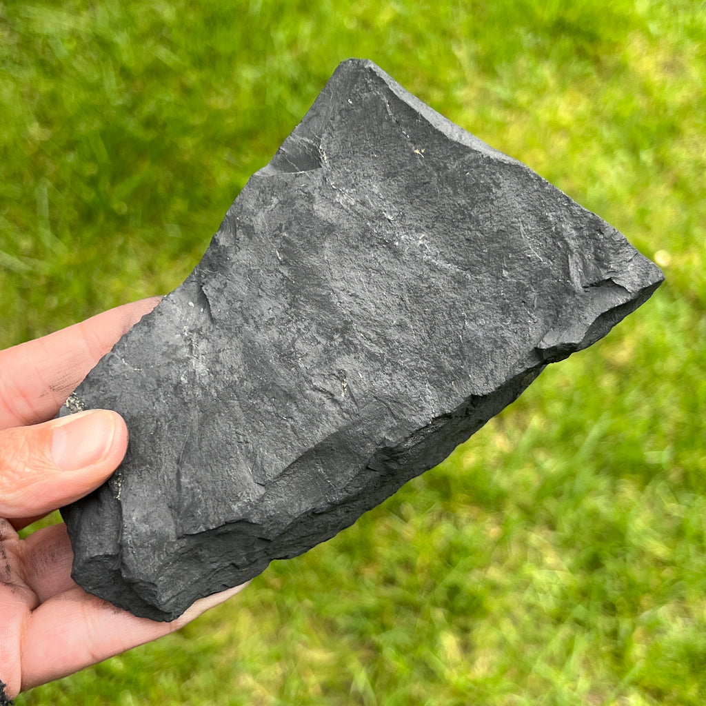 Shungit piatra bruta XXL model 1, pietre semipretioase - druzy.ro 3 
