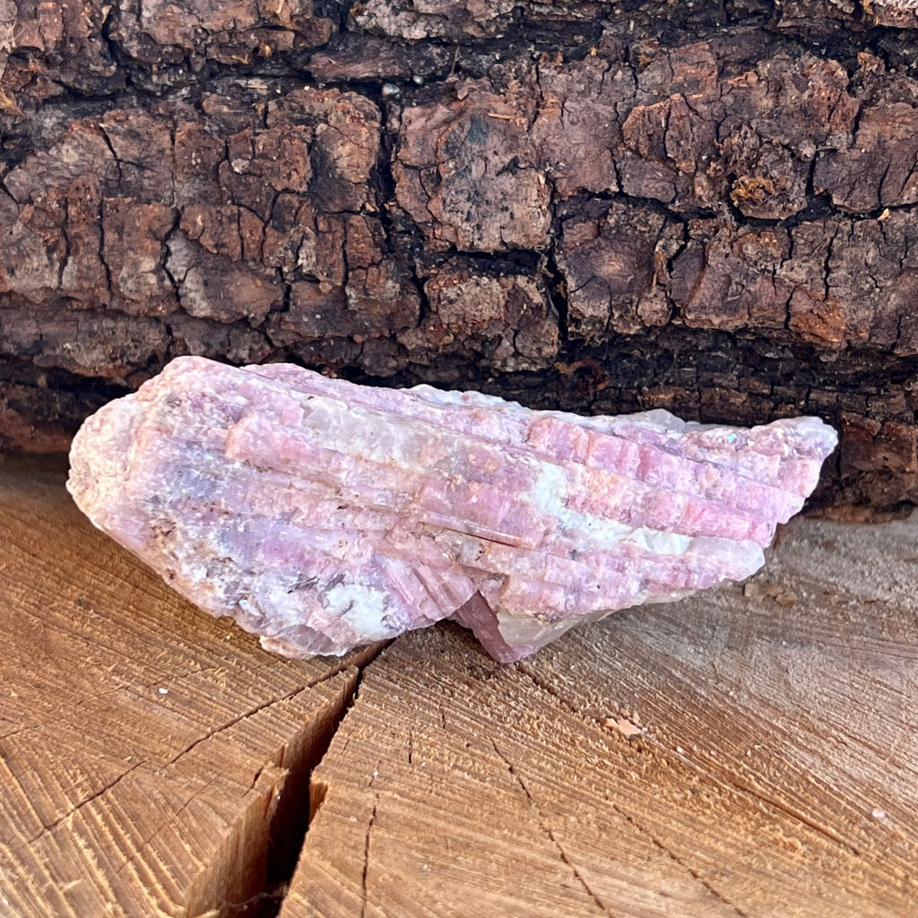 Turmalina roz bruta m6, druzy.ro, cristale 1