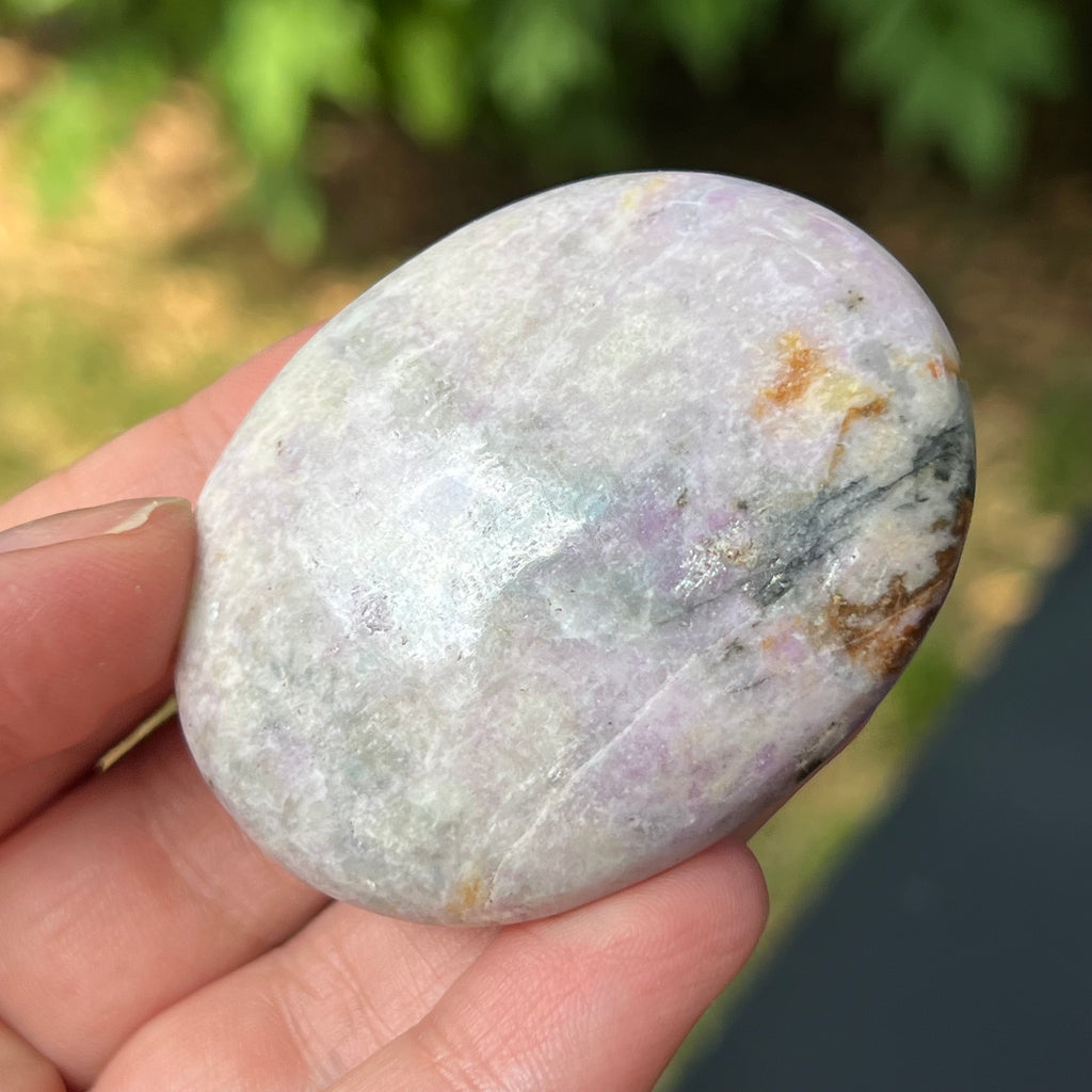 Hackmanit mov Uv reactive palmstone m3, druzy.ro, pietre semipretioase 4