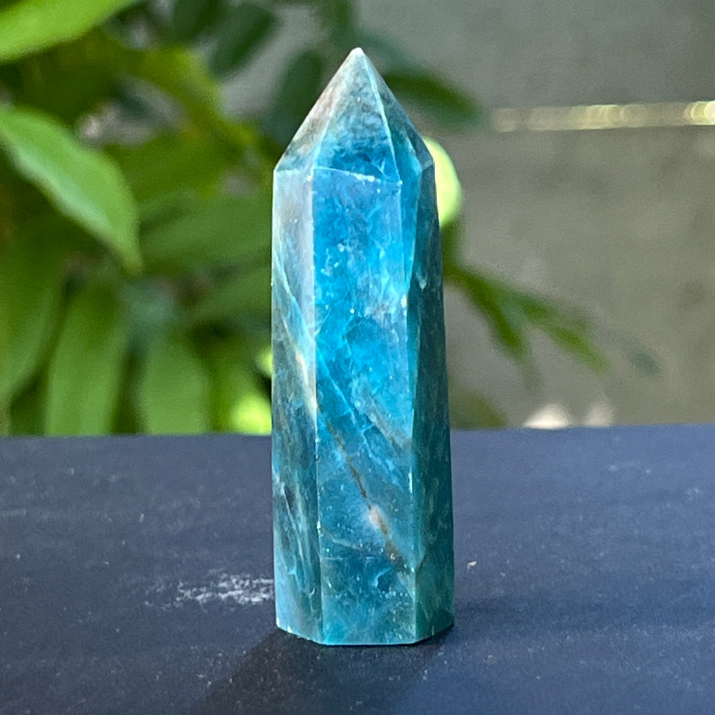 Obelisc apatit | Model 8, pietre semipretioase - druzy.ro 1 