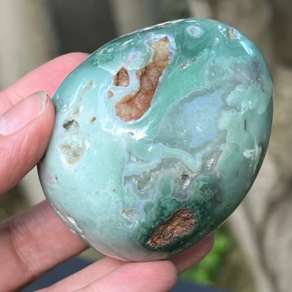 Ou calcedonie cu crom albastru-verzuie din Zimbabwe | Model 3, pietre semipretioase - druzy.ro 10 