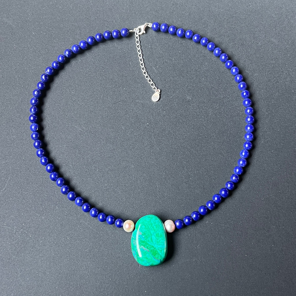 Colier lapis lazuli, perle si howlit Deep #99, pietre semipretioase - druzy.ro 2 