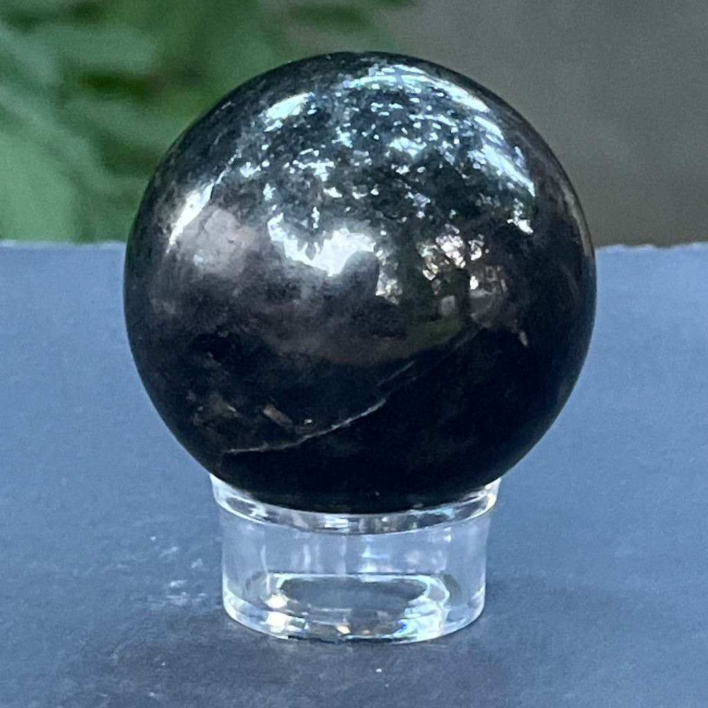 Sfera Iolit (safir de apa) din Madagascar model 2, pietre semipretioase - druzy.ro 1 