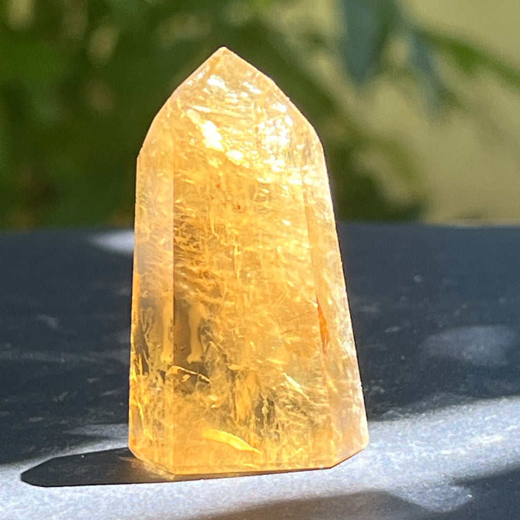 Obelisc citrin Brazilia calitate AAA model 3, pietre semipretioase - druzy.ro 2 