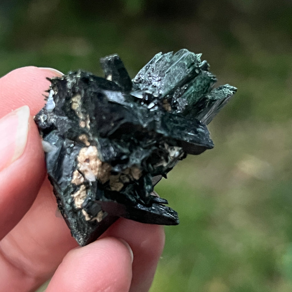 Cluster egirin mini cuart fumuriu/negru Zomba m16, pietre semipretioase - druzy.ro 4 