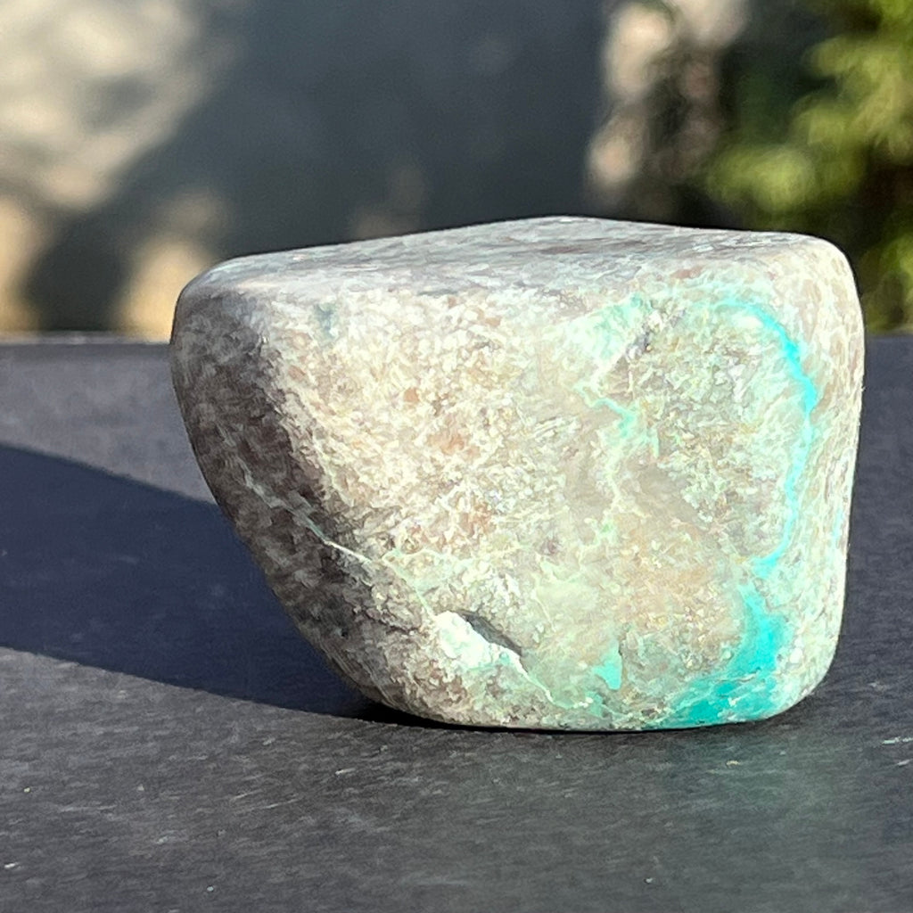 Shattuckite forma libera/palmstone m8, druzy.ro, cristale 3