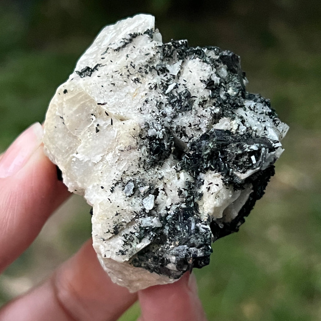 Cluster egirin mini cuart fumuriu/negru Zomba m13, pietre semipretioase - druzy.ro 7 
