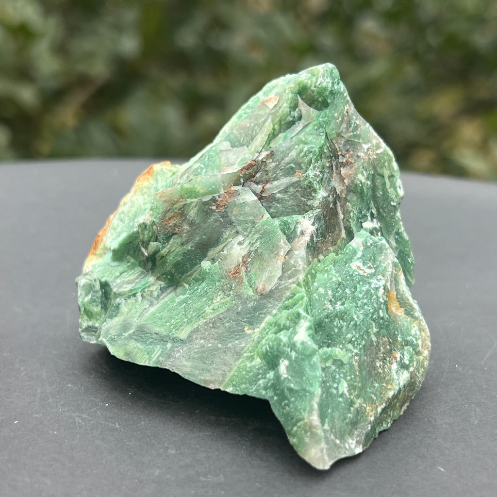 Jad verde piatra bruta model 45, pietre semipretioase - druzy.ro 6 