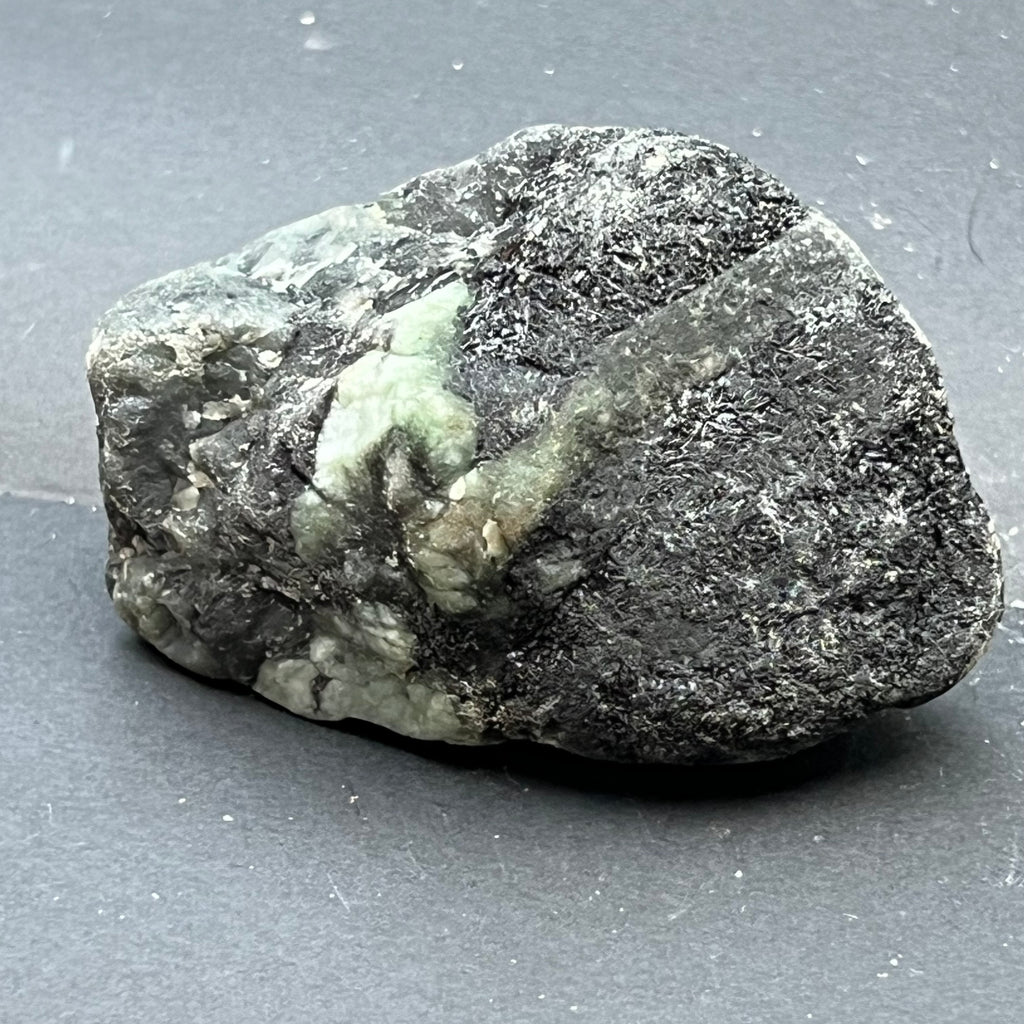 Smarald in matrice Columbia m8, pietre semipretioase - druzy.ro 2