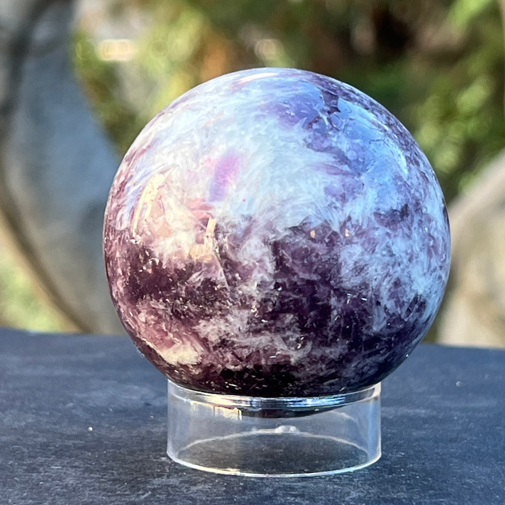 Lepidolit sfera model 6, druzy.ro, cristale 1