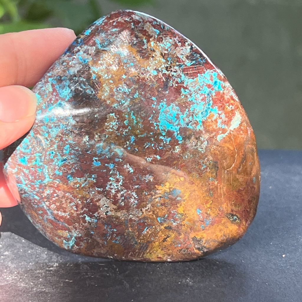 Shattuckite forma libera/palmstone m17, pietre semipretioase - druzy.ro 9 