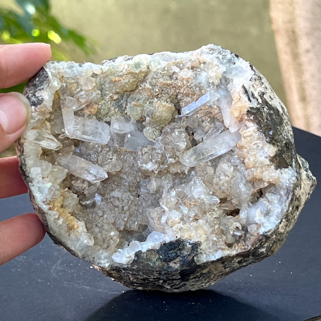 Cluster Prehnit in cuart model 16, pietre semipretioase - druzy.ro 2 