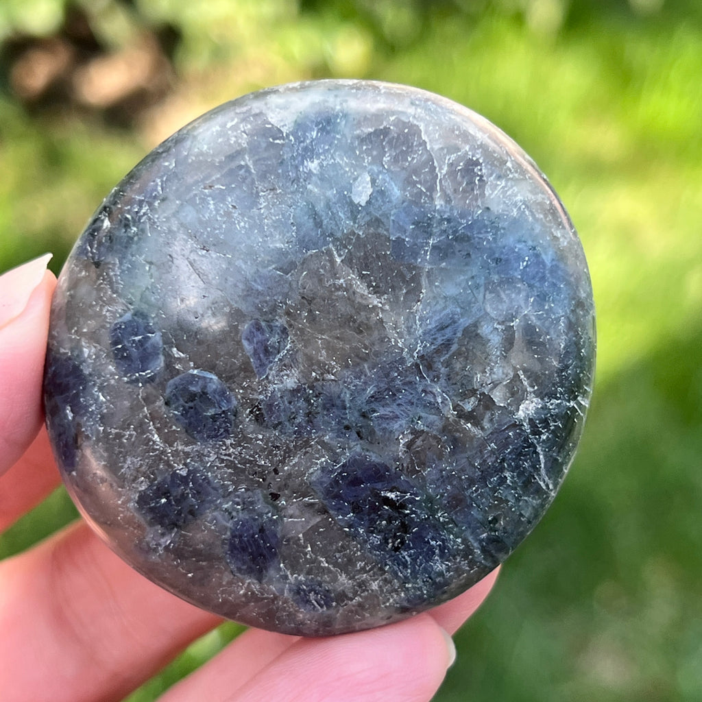 Palmstone Iolit (safir de apa) din Madagascar model 3, pietre semipretioase - druzy.ro 3 