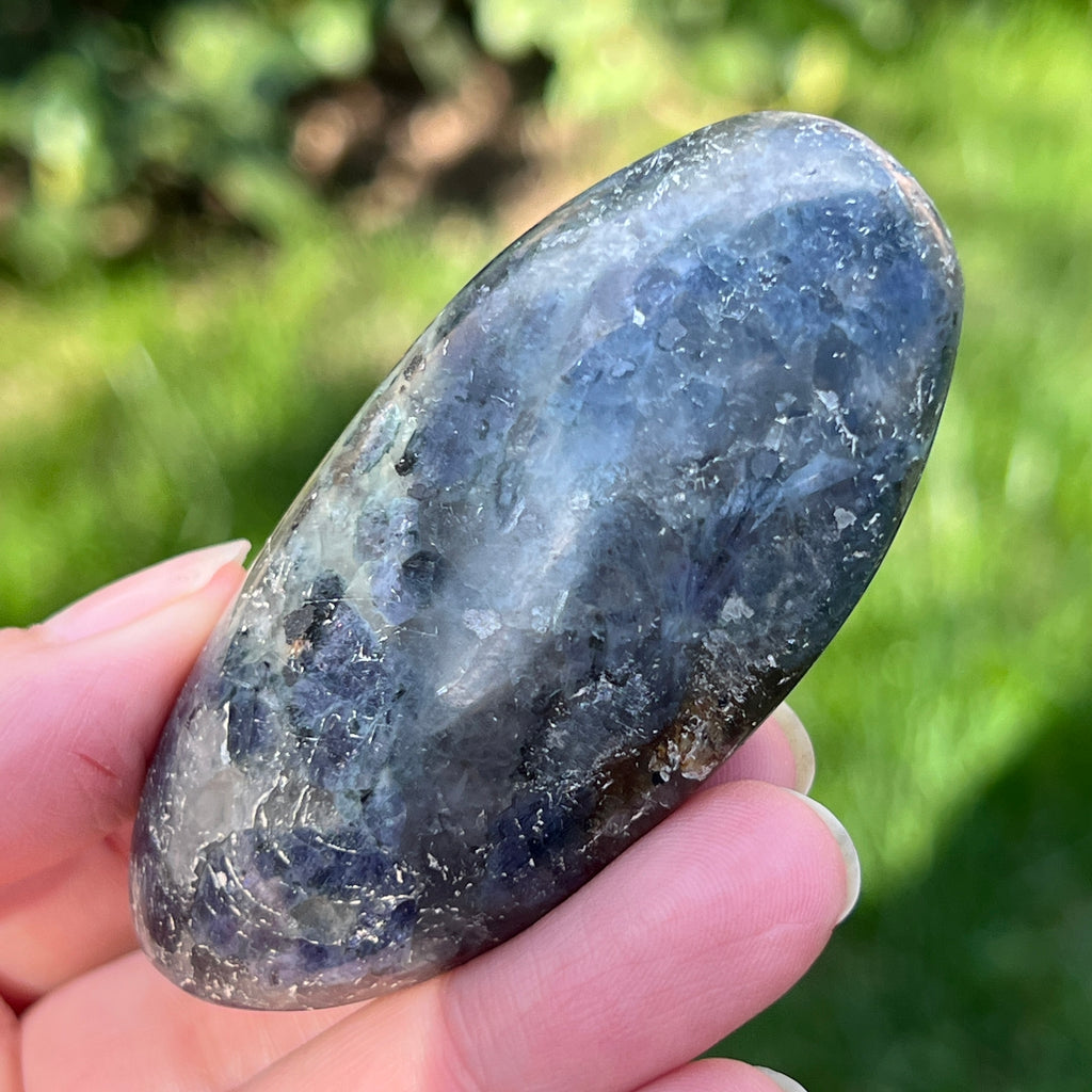 Palmstone Iolit (safir de apa) din Madagascar model 6, pietre semipretioase - druzy.ro 2 
