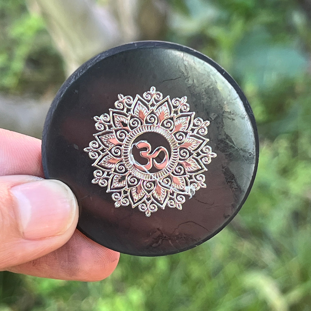 Disc din Shungit Mandala Silver, pietre semipretioase - druzy.ro 1 