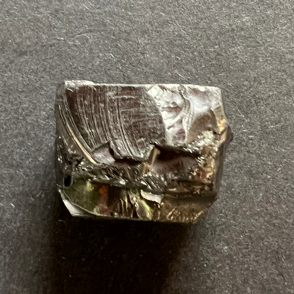Shungit cristalizat Elite (Nobil) model 13, pietre semipretioase - druzy.ro 3 