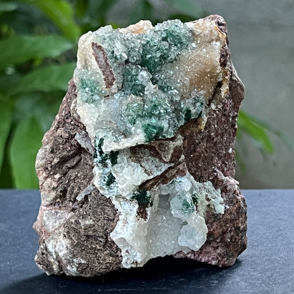 Malachit in matrix cupru din Congo model 5, pietre semipretioase - druzy.ro 1 