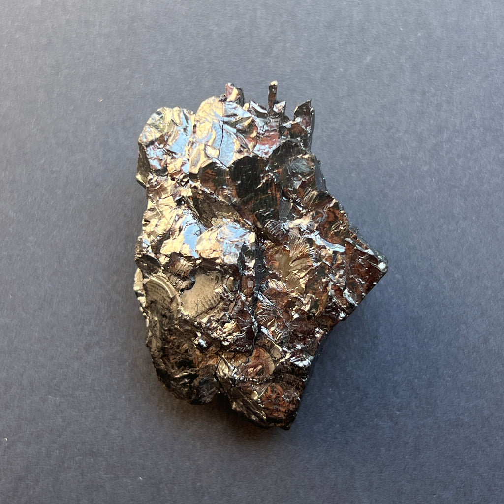 Shungit cristalizat Elite (Nobil) model 15, pietre semipretioase - druzy.ro 1 