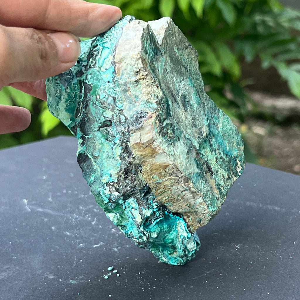 Cluster crisocola botrioidală model 7 din Congo, pietre semipretioase - druzy.ro 7 