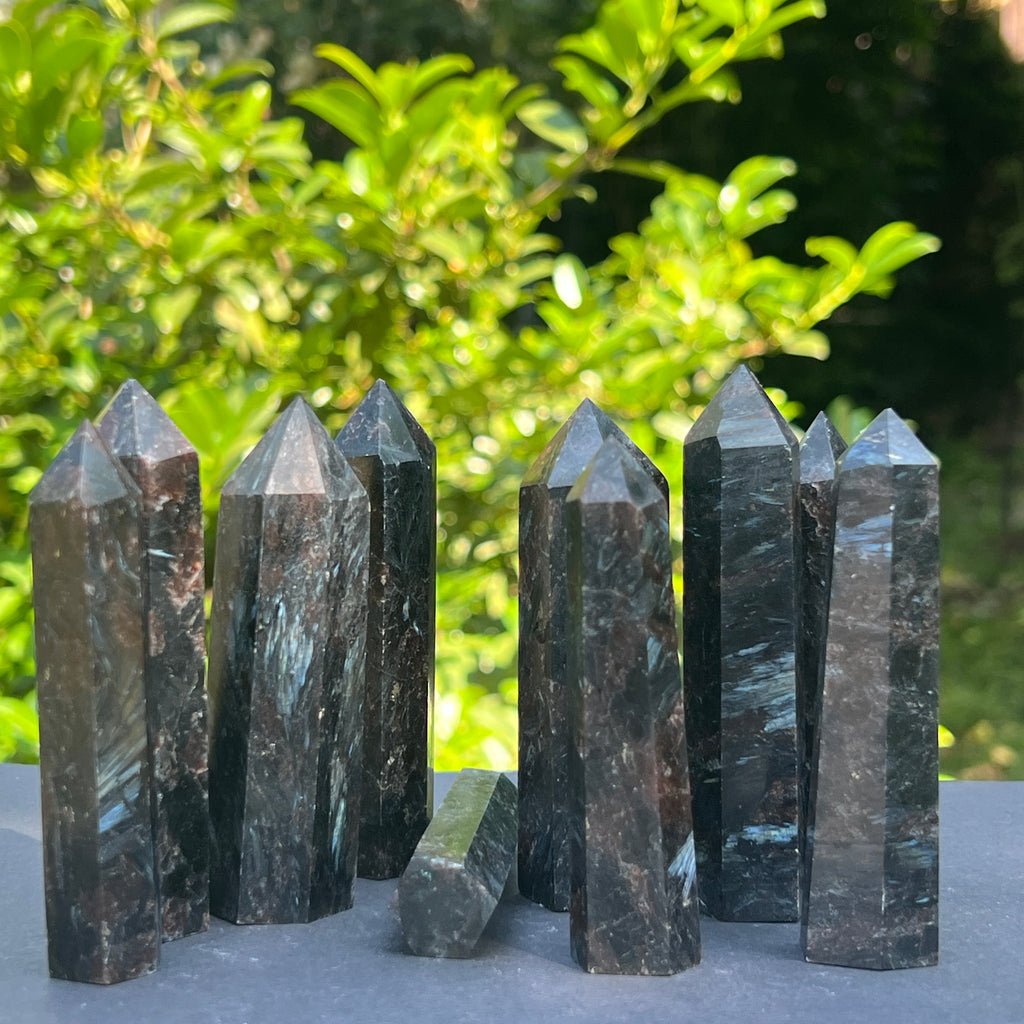 Obelisc larvikit, pietre semipretioase - druzy.ro 1 