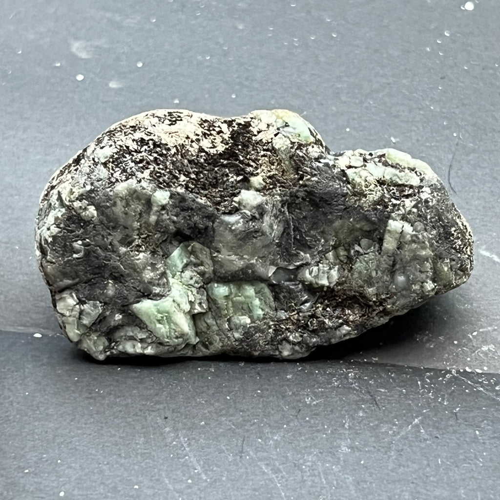 Smarald in matrice Columbia m7, pietre semipretioase - druzy.ro 3