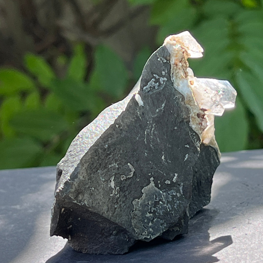 Vârf de cuarț Brandberg în matrice – cristal natural din Namibia | Model 3, pietre semipretioase - druzy.ro 3 
