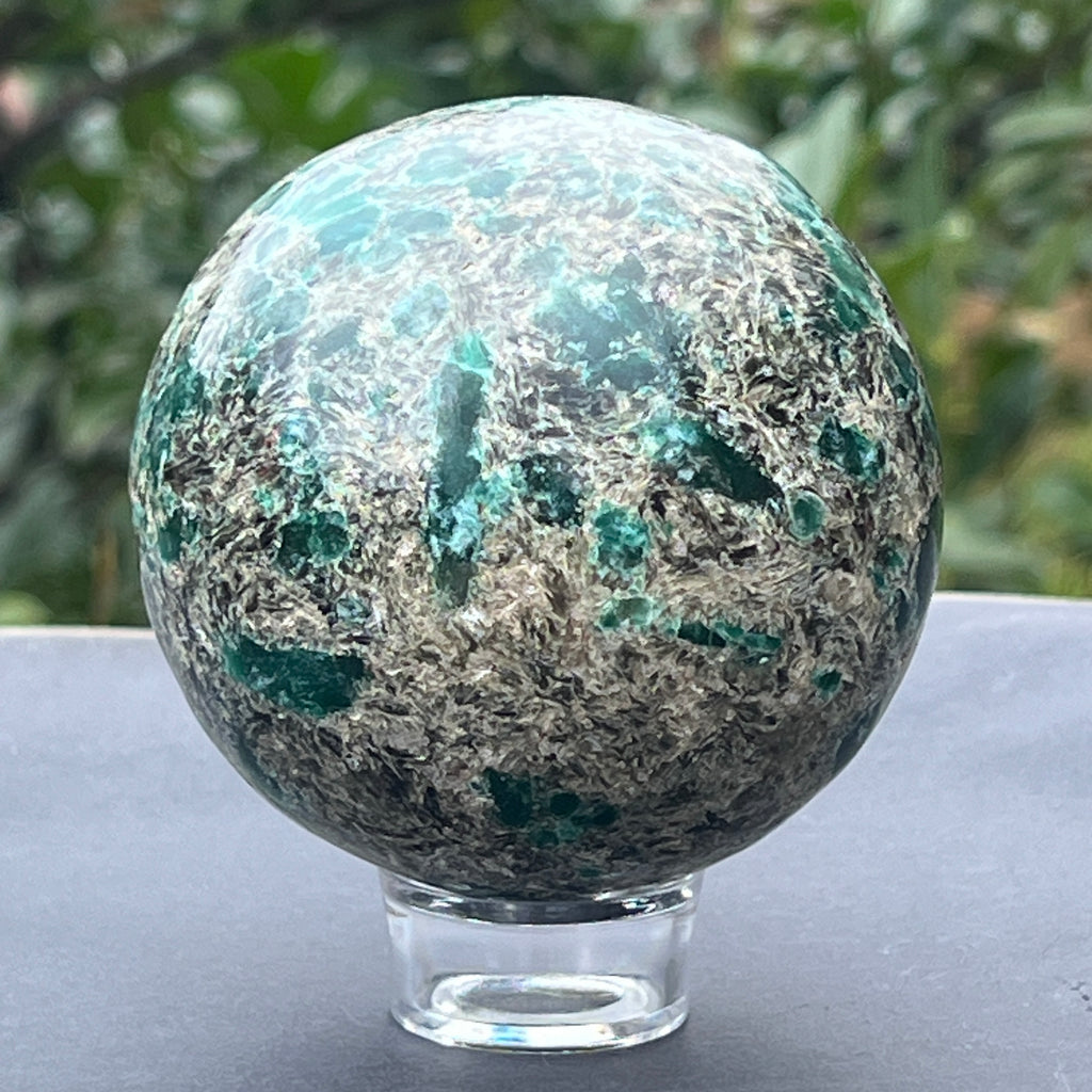 Sfera smarald in matrice model 7, pietre semipretioase - druzy.ro 7 