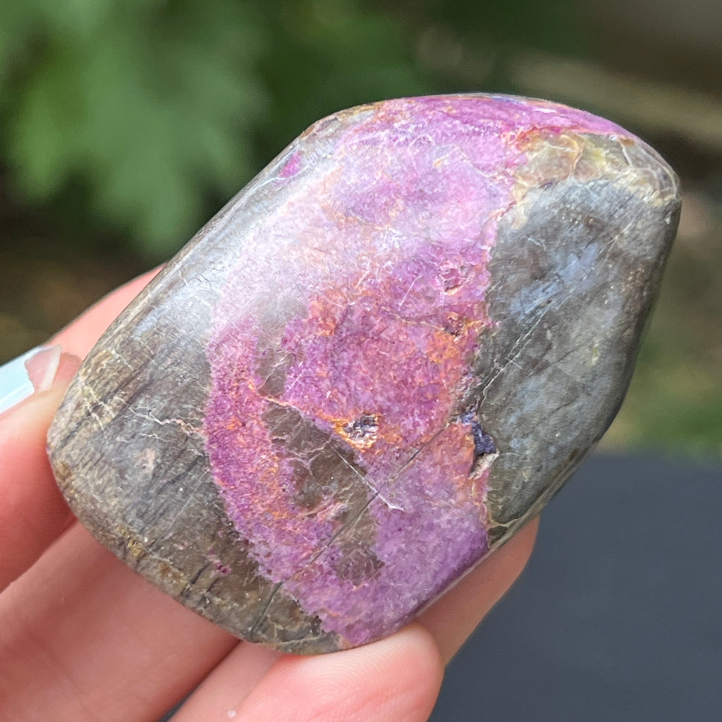 Palmstone atlantisit (stichtit, serpentin) model 5, pietre semipretioase - druzy.ro 5 