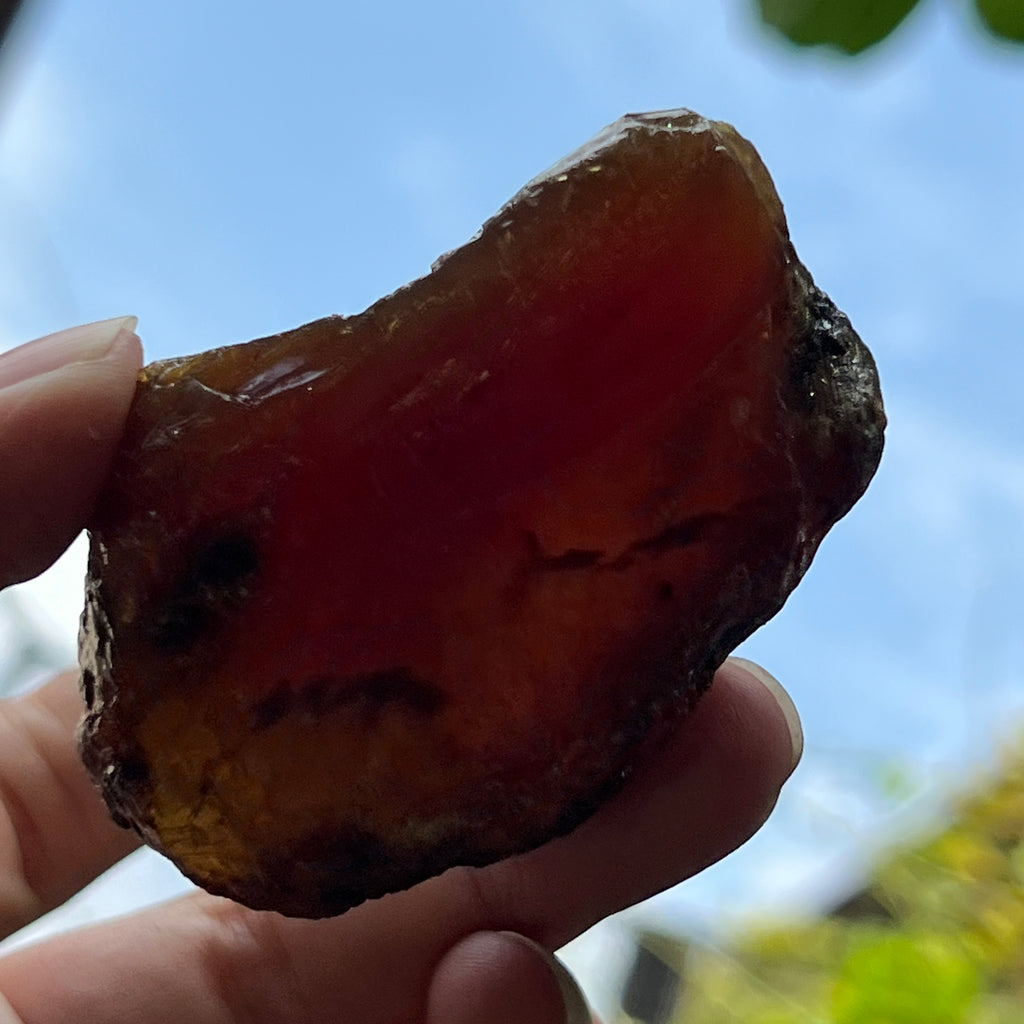 Chihlimbar fosil din Indonezia – Rășină naturală | Model 7, pietre semipretioase - druzy.ro 1 