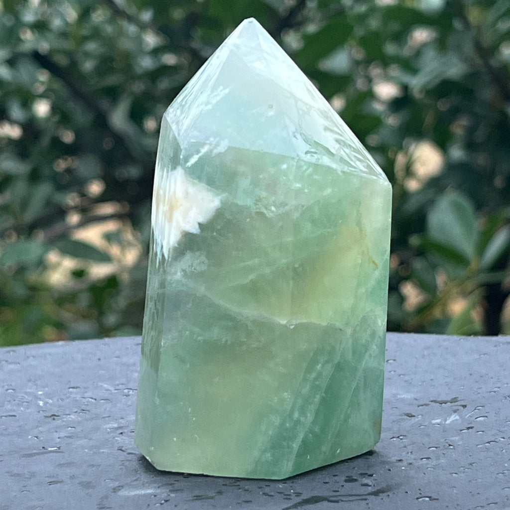 Obelisc fluorit verde model 23, pietre semipretioase - druzy.ro 4 