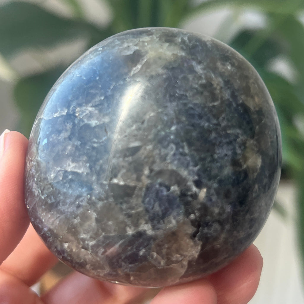 Palmstone Iolit (safir de apa) din Madagascar model 4, pietre semipretioase - druzy.ro 2 
