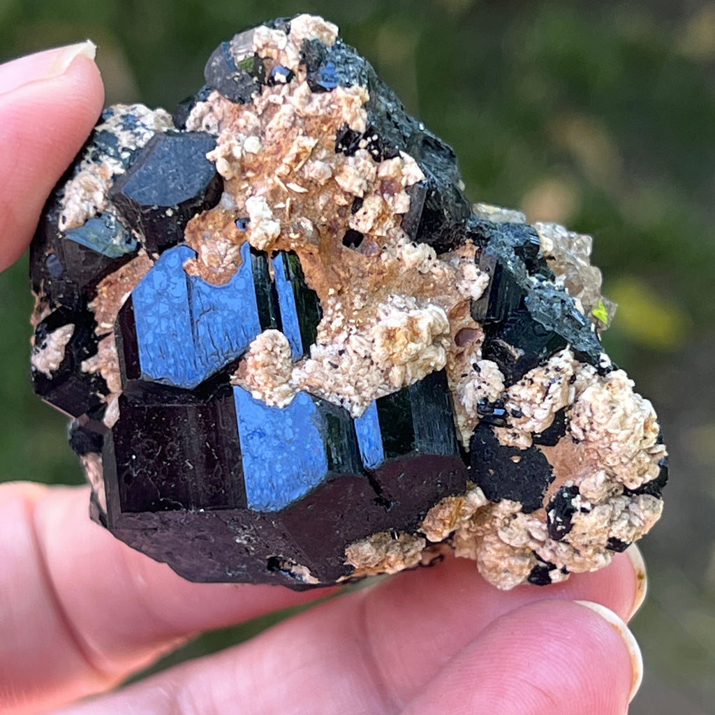Cluster turmalina neagra model 14 din Erongo, Namibia, pietre semipretioase - druzy.ro 1 