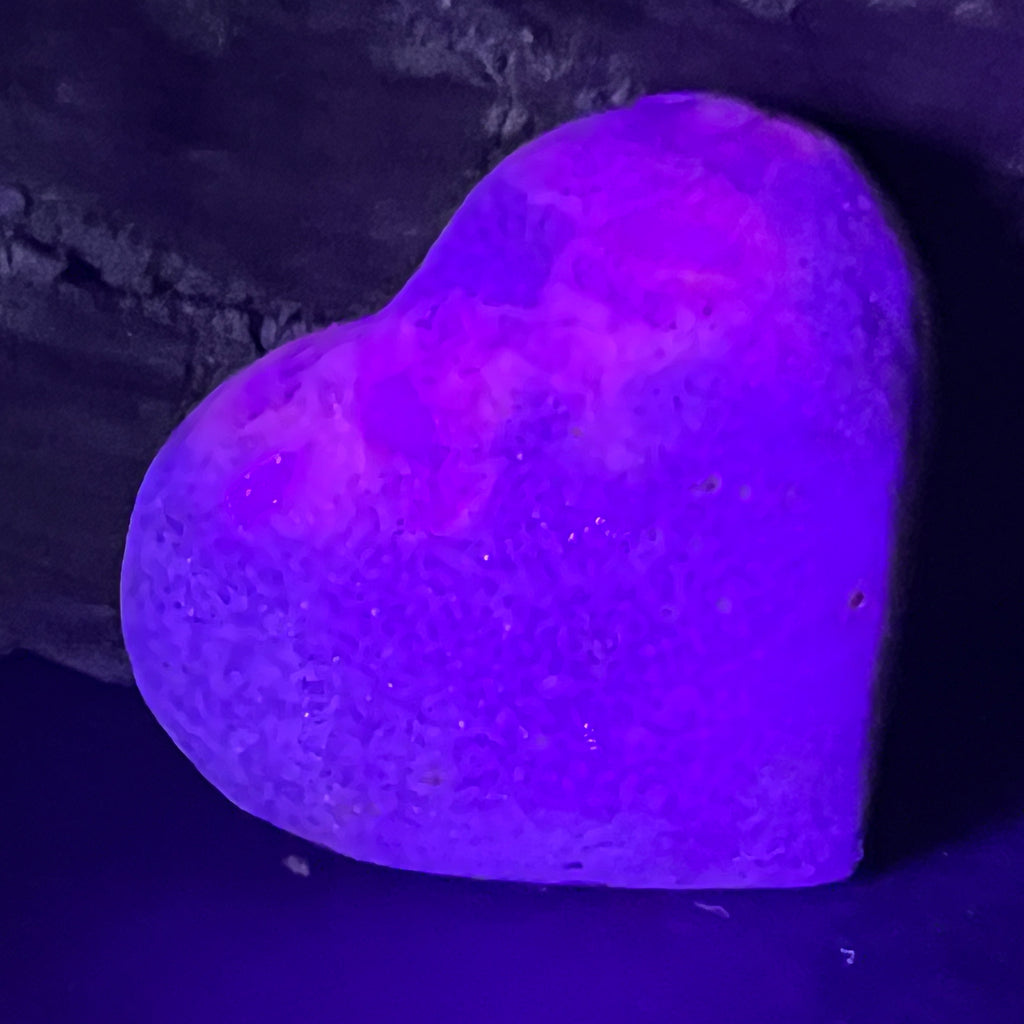 Inima hackmanit Uv reactive m5, pietre semipretioase - druzy.ro 1 