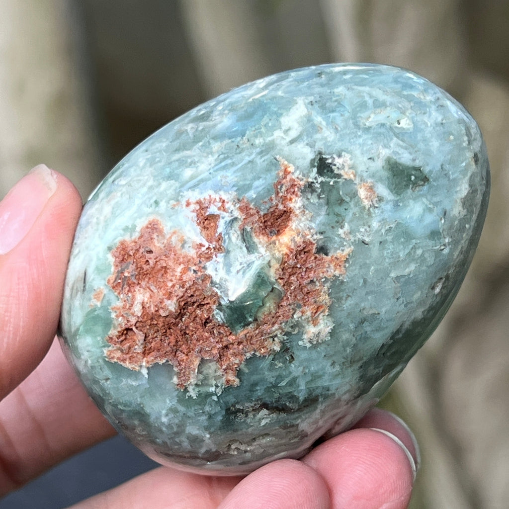 Ou calcedonie cu crom albastru-verzuie din Zimbabwe | Model 2, pietre semipretioase - druzy.ro 8 