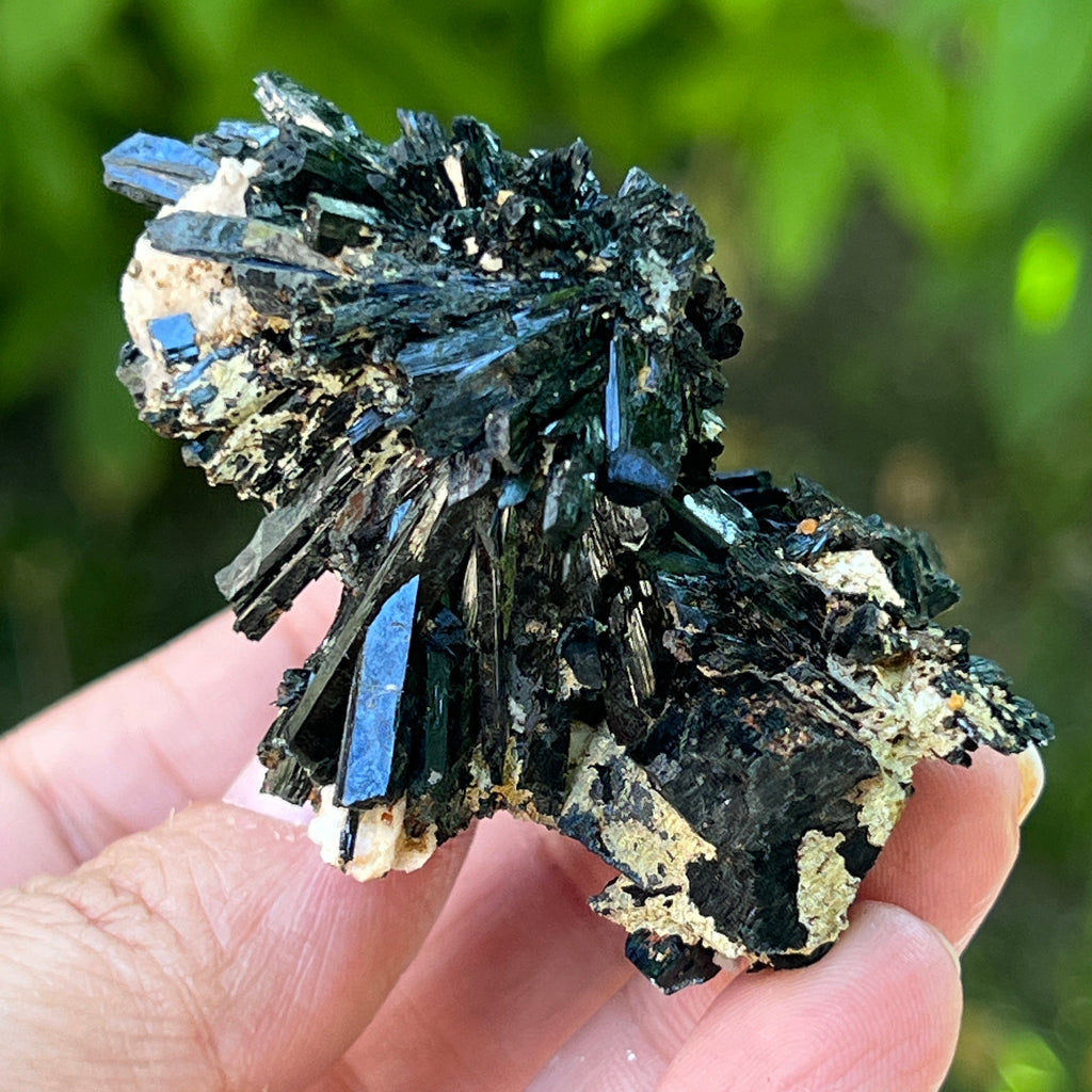 Cluster turmalina neagra model 21 din Erongo, Namibia, pietre semipretioase - druzy.ro 1 
