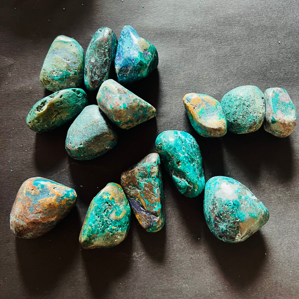 Dioptaz piatra rulata mini Congo, druzy.ro, cristale 1