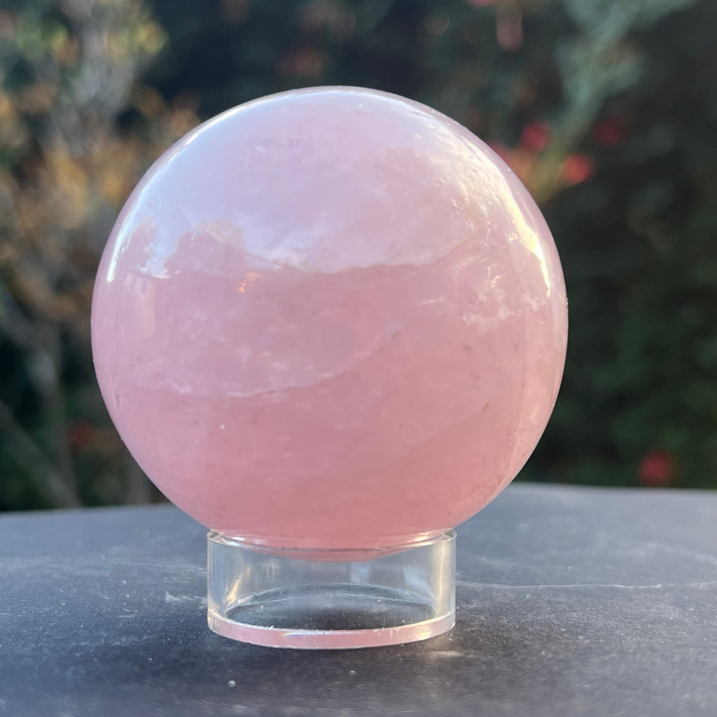 Sfera cuart roz Madagascar model 5, druzy.ro, cristale 3